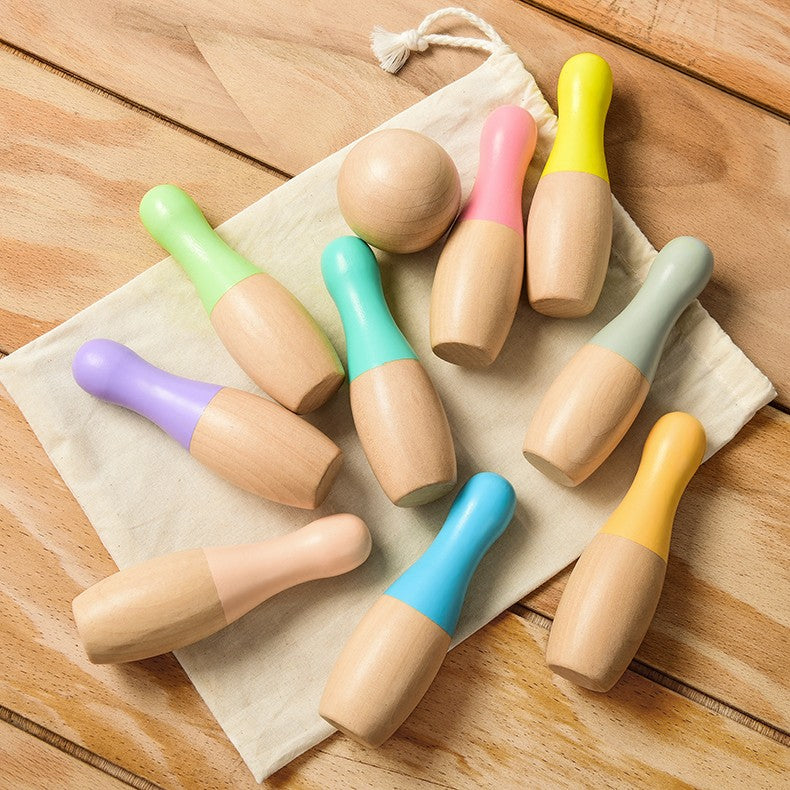 Färgglatt bowlingset i trä